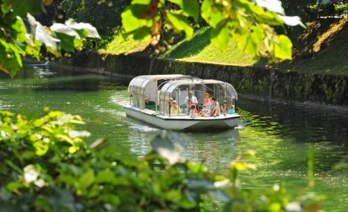 Raising Awareness of Social Responsibility in Tourism-TRAVELINDEX Raising Awareness of Social Responsibility in Tourism